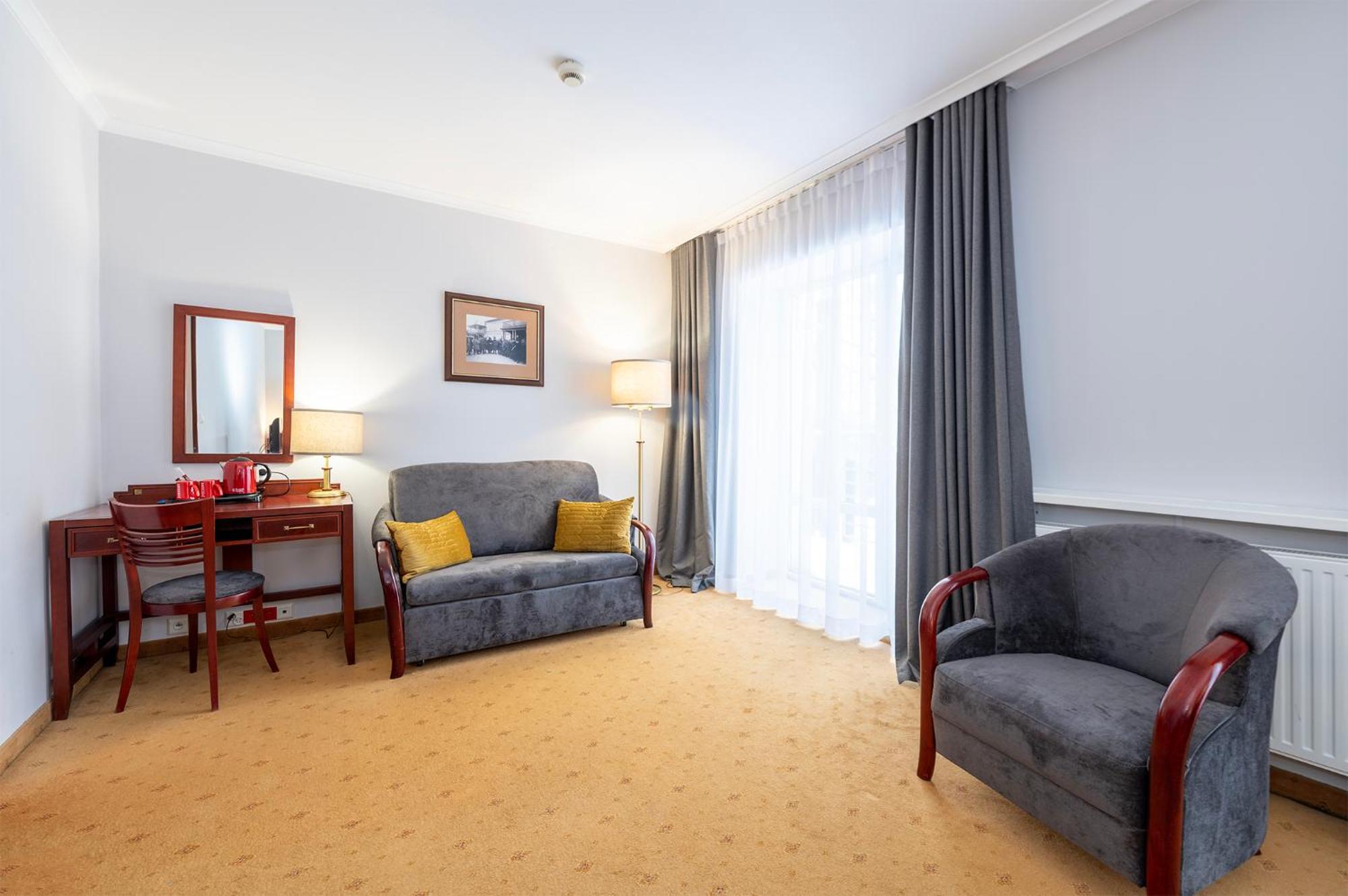 Hotel Moscicki Spala Luaran gambar